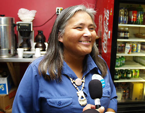 Elisapee Sheutiapik flashes a smile while speaking to reporters Monday night. Sheutiapik took 58 per cent of the vote to win a third term as Iqaluit's mayor after defeating challenger Jim Little. (PHOTO BY CHRIS WINDEYER)