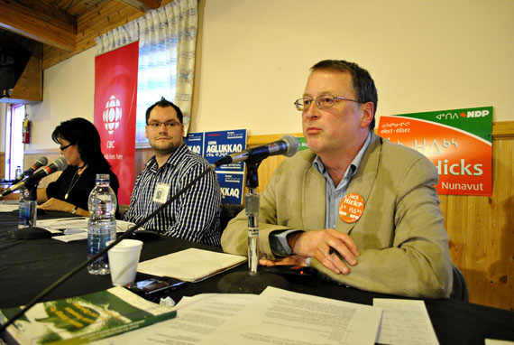 NDP candidate Jack Hicks said the people of Nunavut deserve a better society than exists now. To that end, he used the April 23 all-candidates forum to promote his idea of creating 20-year human development strategy for Nunavut. (PHOTO BY JIM BELL)