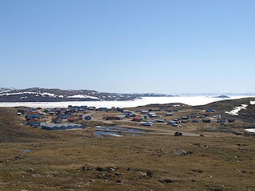 Some Apex residents want to see the City of Iqaluit open up a handful of surveyed lots to new development. But the city for several years has resisted allowing new development in areas that remain on trucked water and sewage service. (PHOTO BY CHRIS WINDEYER)