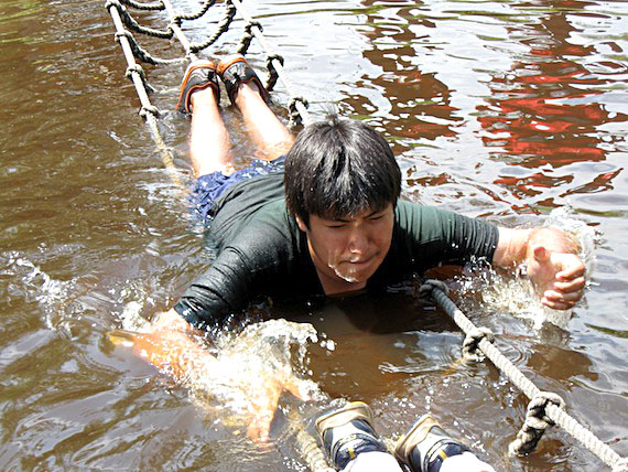 This Junior Canadian Ranger from Nunavik learns some new survival skills at Camp Okpiapik, held from July 1 to 7 at Saint-Jean-sur-Richelieu in southern Quebec. Seven Junior Rangers from each patrol were invited to participate in the camp, which brought together 217 Junior Rangers from Quebec's Lower North Shore, James Bay region and Nunavik. (PHOTO BY CPL. JACINTHE MORSANI)