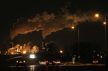 At next month's climate change conference in Durban, South Africa, Canada, along with Japan and Russia, plan to walk away from the Kyoto pact that set targets for developed nations between 2008 and 2012 as a first step toward stabilizing climate-warming greenhouse gas emissions. (FILE PHOTO)