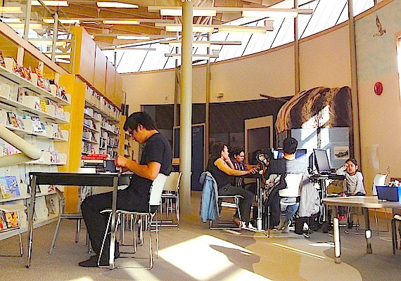 Many people in Cambridge Bay who come to the May Hakongak Library and Community Centre spend time online at the library's computers. Read more about Ottawa's decision to cut funding to community internet access sites across Nunavut on Nunatsiaqonline.ca. (PHOTO BY JANE GEORGE)