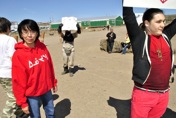 Leesee Papatsie (left) and her son, Nuka Fennell, 20, at a June 21 food price protest in Iqaluit. (PHOTO BY JIM BELL)
