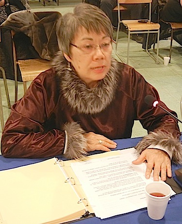 Premier Eva Aariak speaks Oct. 24 to the Nunavut Tunngavik Inc. annual general meeting in Iqaluit. (PHOTO BY JANE GEORGE)