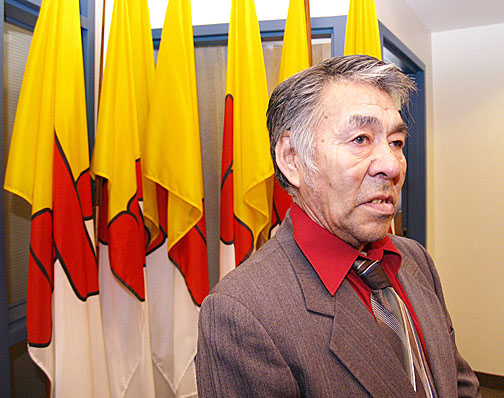 Akulliq MLA John Ningark wants HTOs to be more closely involved with the door-to-door firearms safety campaign. (FILE PHIOTO)
