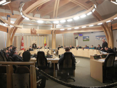 Quttiktuq MLA Ron Elliott speaks March 4 in the Nunavut legislature against a motion seeking an extension to the review period for Bill 40, the Representative for Children and Youth Act. The motion, put forward by Nanulik MLA Johnny Ningeongan, chair of the committee of the whole, asked for 120 more days of consultation before the act, which would create an independent child and youth advocate office in Nunavut, moves ahead. (PHOTO BY JANE GEORGE)