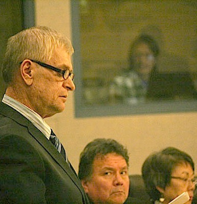 South Baffin MLA Fred Schell, shown here when he resigned as minister in 2012, delivered an apology Feb. 28 in the Nunavut legislature. (FILE PHOTO)