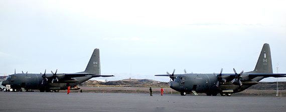 These Hercules C-130 aircraft, parked near the runway of the Iqaluit airport in 2009, took part in a massive search of the Ungava area of Nunavik. (FILE PHOTO)