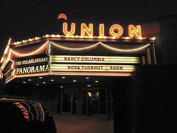 The marquee at the Velaslavasay Panorama in the Union Theatre of Los Angeles that advertises Nancy Columbia’s lost film, The Way of the Eskimo. (HARPER COLLECTION)