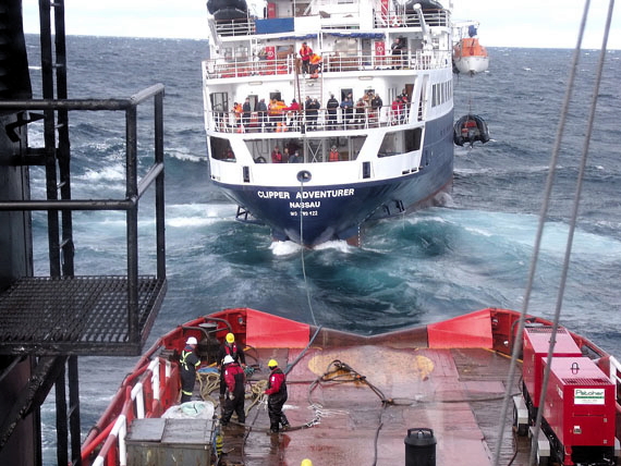 Canadian Coast Guard Ship Amundsen assists the cruise liner Clipper Adventurer during rescue operations in August 2010 in Coronation Gulf, where the ship ran aground. Nunavut’s emergency management organization will practice a similar scenario with the Canadian Armed Forces during Operation Nanook 2014. (FILE PHOTO)