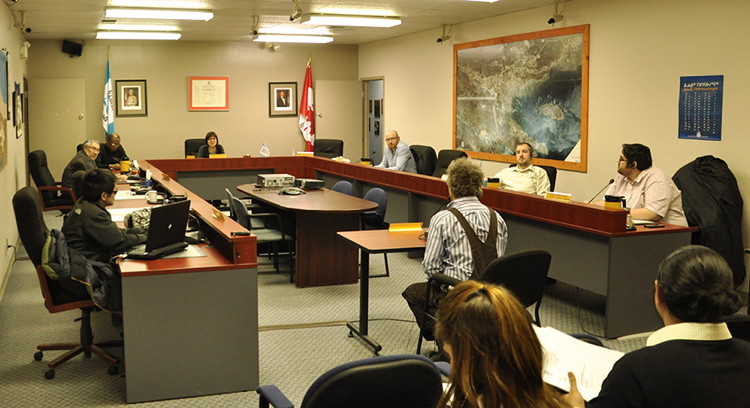 A short council meeting on Jan. 27, with only five councillors present, resulted in the first and second reading of a bylaw amendment that would see a ten per cent increase in garbage collection fees for Iqalungmiut. (PHOTO BY THOMAS ROHNER)
