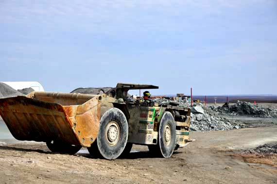 A scoop tram operating near Meliadine’s underground operation at its Tiriganiaq deposit. (PHOTO BY SARAH ROGERS)