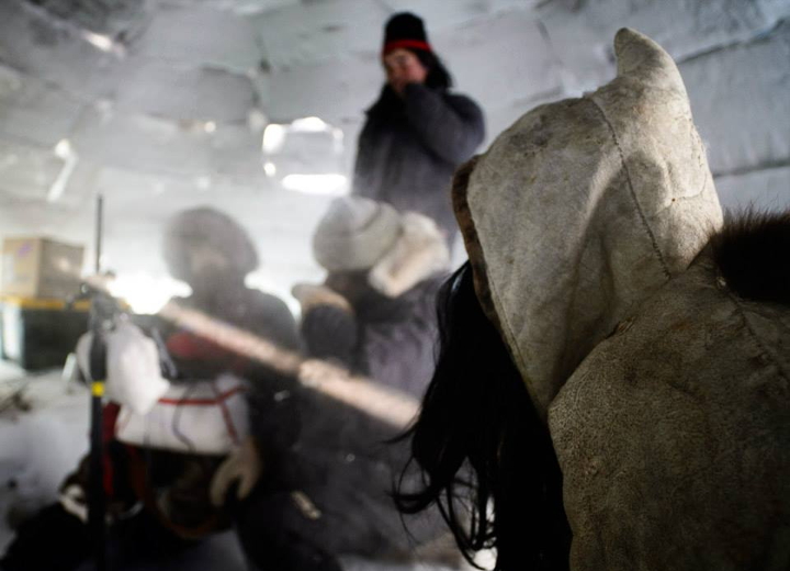 A scene from the Kinguliit production of Maliglutit, a new Zach Kunuk feature currently under production near Igloolik. (PHOTO BY AJ MESSIER)