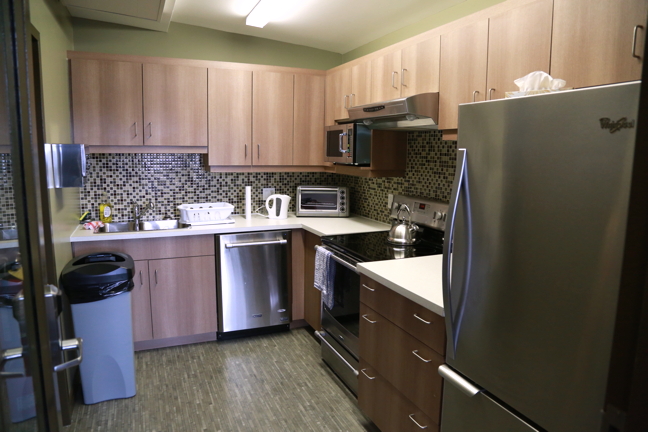 The Naujaaraaluit Hotel has a fully-equipped common kitchen area where guests can cook their own meals. (PHOTO COURTESY ILISAQSIVIK)