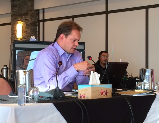 Bert van der Stege defends First Air's codeshare agreement with Canadian North at a 2015 Qikiqtani Inuit Association meeting in Iqaluit. (FILE PHOTO) 