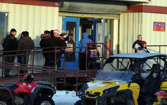 The Qikiqtani Medical Association says that to reduce the risk of SIDS in young infants, Nunavut parents should put the baby to sleep on their back, use a firm mattress without pillows, quilts or blankets and use a baby box, crib, or cradle that meets Canadian standards. (FILE PHOTO)