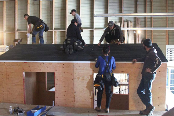 The KRG’s Sanajiit Project ran a Carpentry Skills Level 2 course in Kuujjuaq last May. The vast majority of Nunavik’s construction workers are carpenters in training. (PHOTO COURTESY OF KRG) 