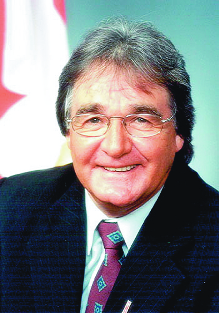 Senator Charlie Watt's motion to create a special Senate committee to examine Arctic issues passed in late September. The new nine-member committee will be formed within the next few weeks. (FILE PHOTO)