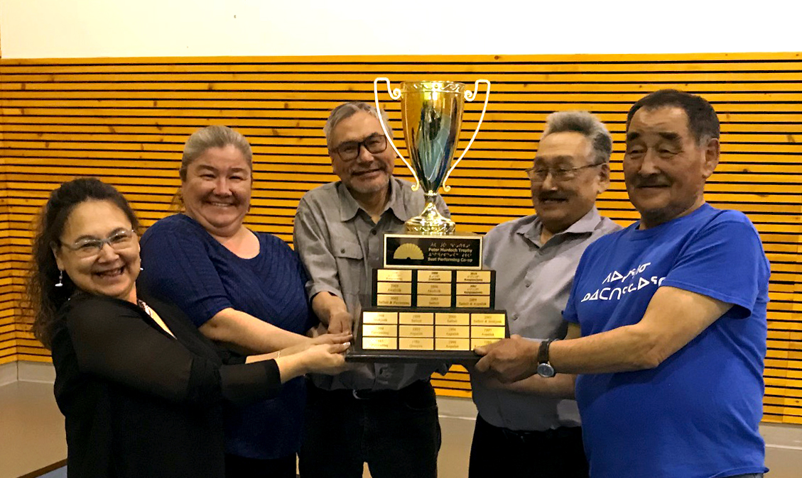 The Peter Murdoch Trophy for Best Performance Co-op for 2017 goes for the fourth year in a row to the Inukjuak Co-operative Association. From: Maggie Saviadjuk Pootoo, Mary Johannes, Charlie Tukkiapik, Sarollie Weetaluktuk and Simeonie Ohaituk. (PHOTO COURTESY OF THE FCNQ)