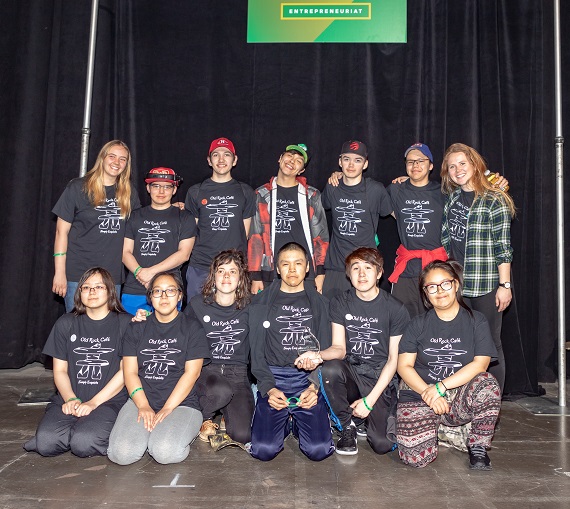 A group of 10 students from Inukjuak help to run the Old Rock Café at Innalik school. The students recently travelled to Montreal to take part in a student entrepreneurship competition. Pictured here: Siupik Smiler Irqumia, Leo-Paul Ohaituk, Patrick Moorhouse, Tommy Annanack Lacasse, Aloupa Epoo, Ricky Nayoumealuk, Nunaruaq Elijassialuk , Martha Sarah Dow, Amaruq Rousseau, Josie Napartuk, Véronique Martin, Jordyn Stafford and Emily Boytinck. (PHOTO COURTESY OF YOUTH FUSION)