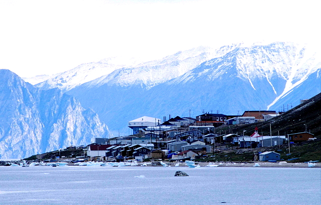 A 30-year-old man from Pond Inlet is in custody after an attempted break and enter. (FILE PHOTO)