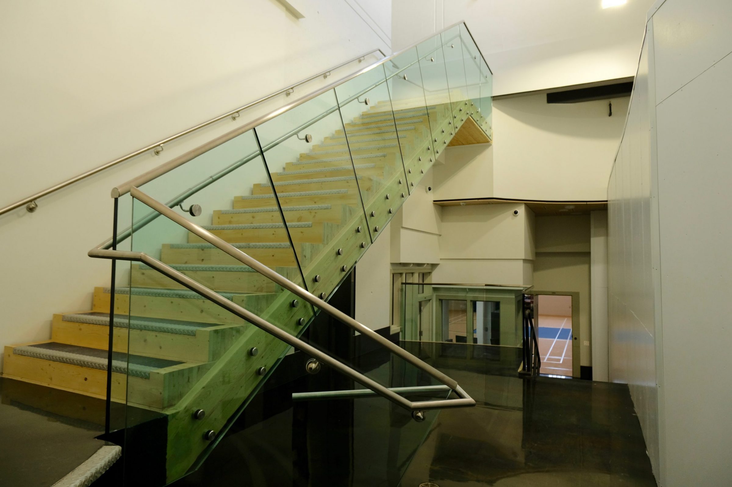 Iqaluit-jail-2021-Aaqqigiarvik-correctional-staircase