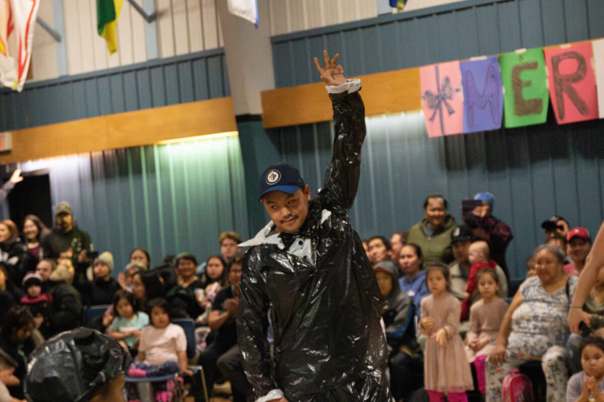 iqaluit christmas games 2025-2